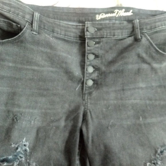 Button-fly Black Ripped Jeans - Picture 2 of 4